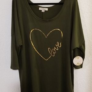 Plus size tee